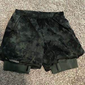 Lined lululemon shorts - size large